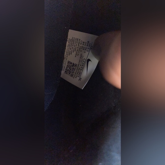 DEADSTOCK* Authentic Brand New With Tags Comme des Garcon x Nike “CDG Dunk Lows” - Picture 5 of 7